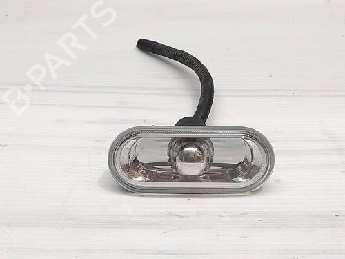 Used Right side indicator SEAT LEON (1M1) [1999-2006]  31164601