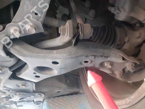 Used Left front suspension arm TOYOTA AURIS (_E18_) 1.8 Hybrid (ZWE186_, ZWE186R) (136 hp) 23269942