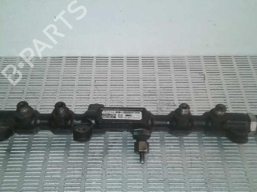 Used Injection rail Injection rail 1593405 1593405