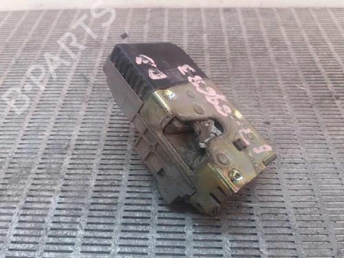 Front right lock PEUGEOT 306 Hatchback (7A, 7C, N3, N5) 1.9 D | BP883884C97 