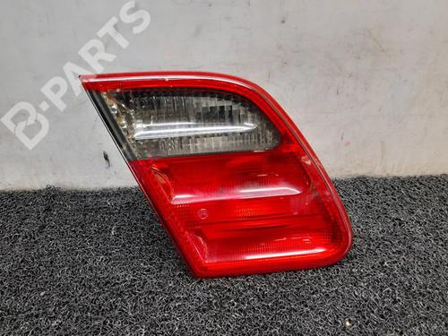 Used Left tailgate light Left tailgate light MERCEDES-BENZ E-CLASS (W210) E 320 (210.065) (224 hp) 10562343 10562343