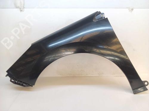 Used Left front fenders Left front fenders 37245718 37245718