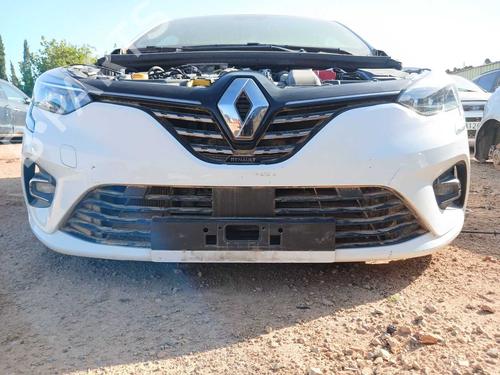 front-bumper-renault-clio-v-b7_-2019-38559731 main image