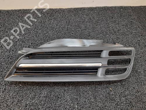 Used Grille NISSAN MICRA III (K12) 1.2 16V (80 hp) 7451770