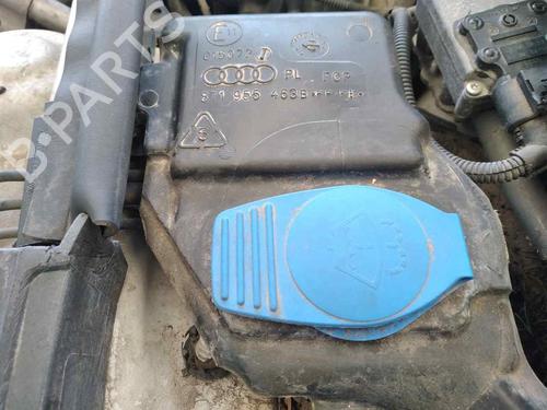 Used Windscreen washer tank Windscreen washer tank 17988197 17988197