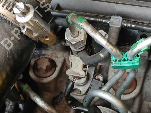 spreder-dyse-nissan-nv200-van-2010-39612917 main image