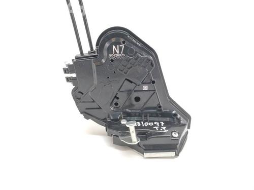 rear-left-lock-toyota-camry-_v7_-_va7_-_vh7_-25-hybrid-axvh71_-90426073-a046693-aisin-2017-12933597 main image