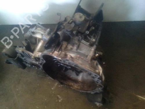 Gearbox HYUNDAI ACCENT II (LC) 1.5 CRDi | BP117800M3 
