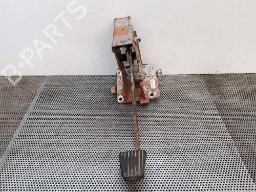 Used Clutch pedal Clutch pedal 8768044 8768044