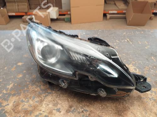 Right headlight PEUGEOT 2008 I (CU_)  | BP30839381C29 