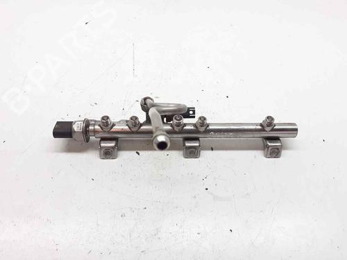 Used Injection rail BMW 1 (E81) 116 i (122 hp) 31060452