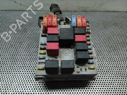 Fuse box ALFA ROMEO 147 (937_) 1.9 JTDM 8V (937.AXD1A, 937.AXU1A, 937.BXU1A) (120 hp) 51742420  | 51742420  |