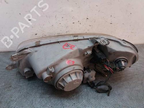 Right headlight KIA CARNIVAL I (UP, FL) 2.9 TDi | BP1222407C29 - Image 3