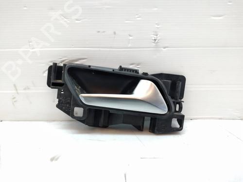 Used Rear right interior door handle Rear right interior door handle PEUGEOT 2008 II (UD_, US_, UY_, UJ_, UR_, UC_) [2019-2026] 31166864 31166864