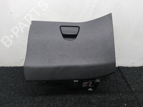 Used Glove box Glove box 10171598 10171598