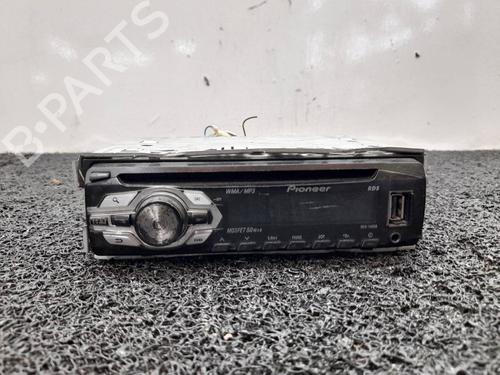 Used Radio Radio 8679851 8679851