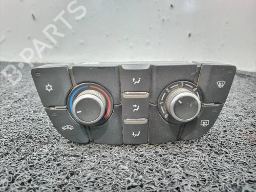 Used Climate control Climate control OPEL ASTRA J (P10) [2009-2016] 4439218 4439218