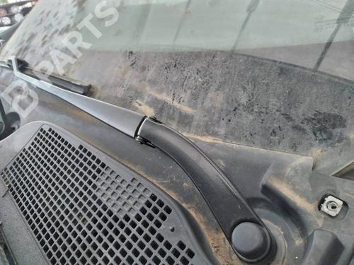 front-wipers-mechanism-dacia-dokker-mpv-ke_-16-lpg-2012-8375602 main image