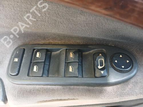 Fuse box CITROËN C5 I Break (DE_) 2.0 HDi (DERHZB, DERHZE) | BP37192675E1 - Image 10