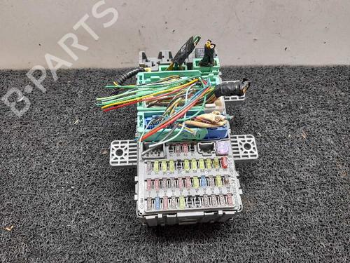 Used Fuse box Fuse box HONDA CIVIC VIII Hatchback (FN, FK) 2.2 CTDi (FK3) (140 hp) 6521026 6521026