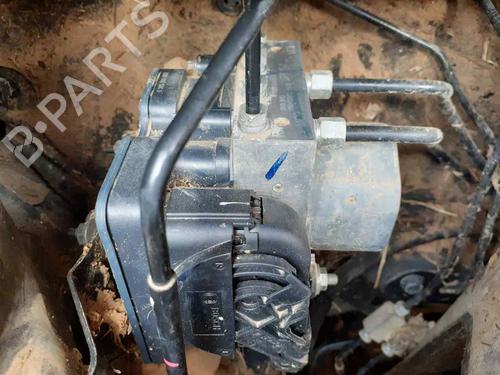Used ABS pump NISSAN QASHQAI II (J11, J11_) 1.2 DIG-T (115 hp) 29057195