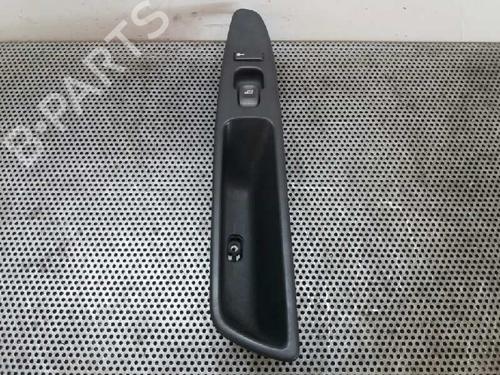 Used Right front window switch Right front window switch 3729297 3729297