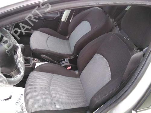 Left mirror PEUGEOT 206 Hatchback (2A/C) 1.4 HDi eco 70 | BP2544058C26 
