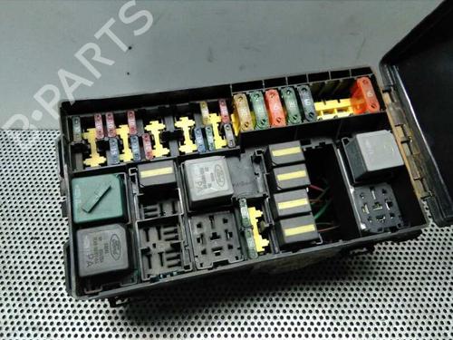 Used Fuse box Fuse box 1195756 1195756