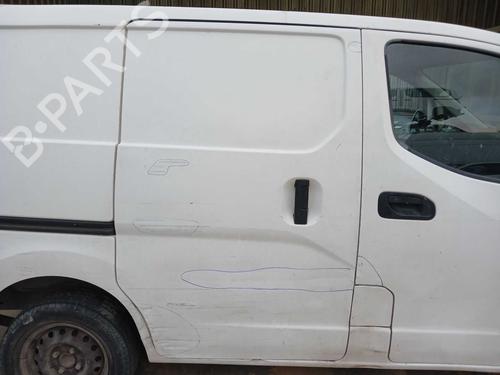hjre-side-skydedr-nissan-nv200-van-2010-39612905 main image