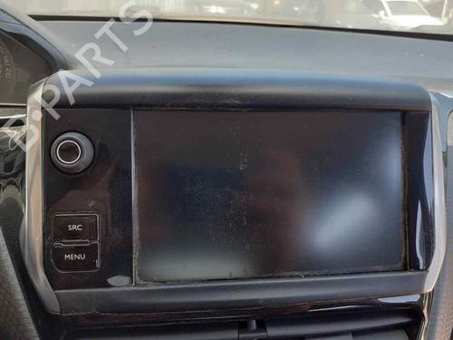 display-monitor-peugeot-2008-i-cu_-2013-28534869 main image