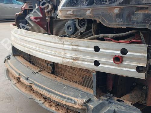 Used Front bumper reinforcement Front bumper reinforcement 38931894 38931894