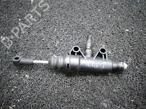 Used Clutch slave cylinder MERCEDES-BENZ C-CLASS (W204) C 250 CDI (204.003) (204 hp) 14036294