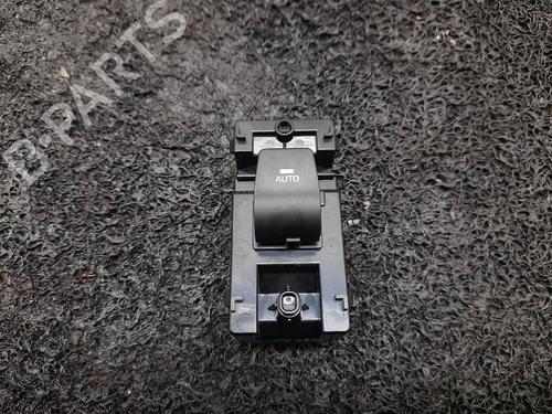 Used Right front window switch Right front window switch 8070056 8070056