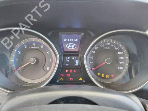 Used Instrument cluster HYUNDAI i30 (GD) [2011-2025]  9040671
