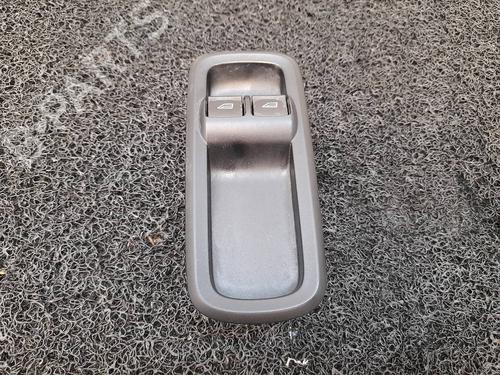 Used Left front window switch FORD FIESTA VI (CB1, CCN) 1.4 TDCi (70 hp) 7631401