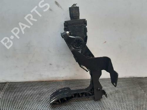 Used Pedal Pedal 4416893 4416893