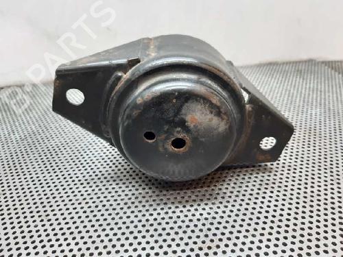 Used Engine mount Engine mount LAND ROVER DISCOVERY II (L318) 2.5 Td5 4x4 (139 hp) 10243281 10243281