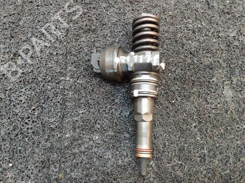 Used Injector VW GOLF IV (1J1) 1.9 TDI (150 hp) 8397604