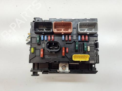 Used Fuse box CITROËN C3 I (FC_, FN_) 1.4 HDi (68 hp) 29810849