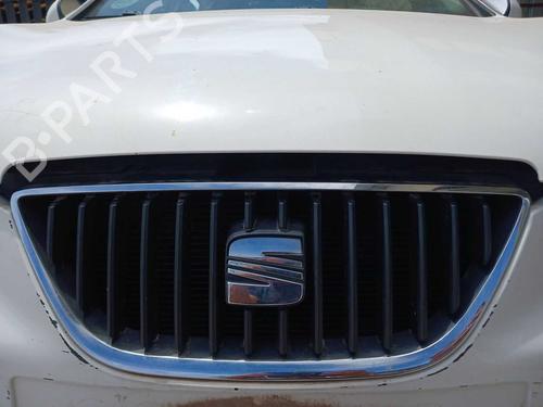 Used Grille Grille 36566937 36566937