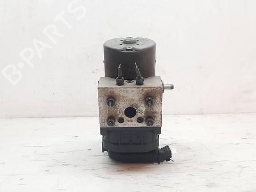 Used ABS pump ABS pump KIA SORENTO I (JC) 2.5 CRDi 4WD (140 hp) 23410586 23410586