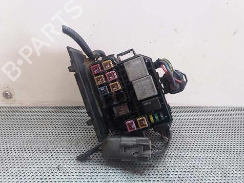 Used Fuse box Fuse box MAZDA 2 (DY) [2003-2007] 880721 880721