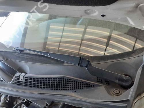 front-windshield-wiper-arm-nissan-qashqai-ii-j11-j11_-2013-23142672 main image