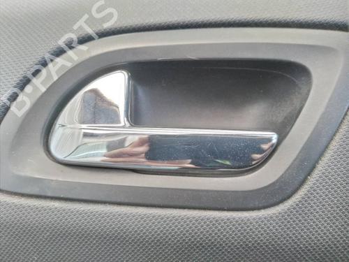 Used Front left interior door handle Front left interior door handle 13108913 13108913