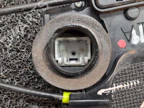Rear left lock TOYOTA PRIUS Liftback (_W2_) 1.5 Hybrid (NHW20_, NHW20R) | BP10773661C100 
