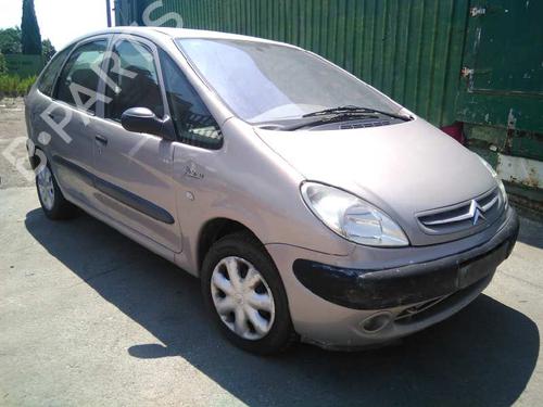 Right headlight CITROËN XSARA PICASSO (N68) 2.0 HDi | BP5954631C29 