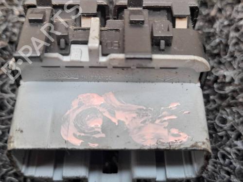 Left front window switch RENAULT ESPACE IV (JK0/1_) | BP8134317I27 - Image 2