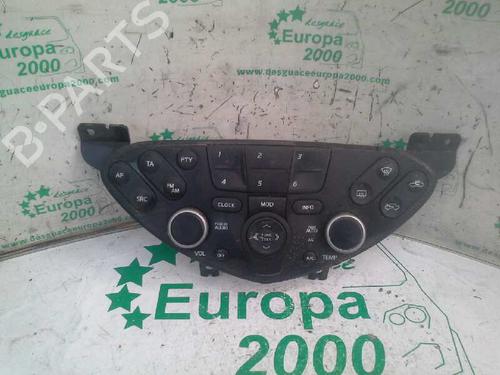 Used Climate control NISSAN PRIMERA (P12) 2.2 Di (126 hp) 591886