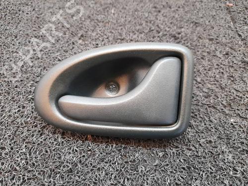 Used Rear right interior door handle Rear right interior door handle RENAULT MEGANE I Classic (LA0/1_) [1996-2008] 8826850 8826850