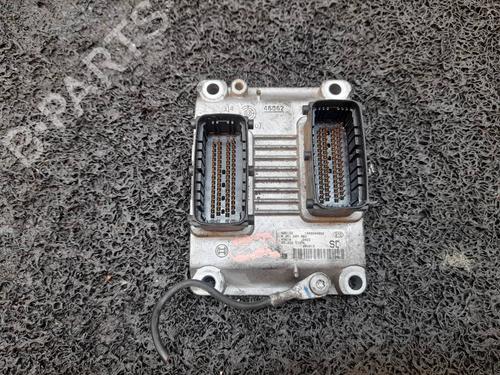 Used Engine control unit (ECU) Engine control unit (ECU) 9292618 9292618
